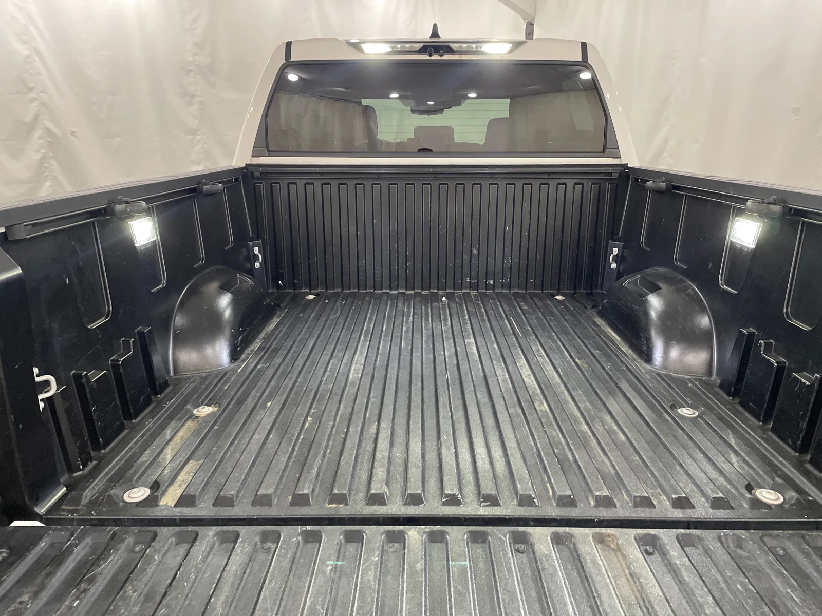 Used 2024 Ice Cap Toyota SR5 image 7