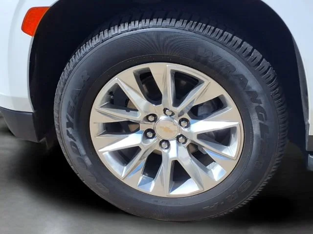 Used 2024 Summit White Chevrolet Premier image 18