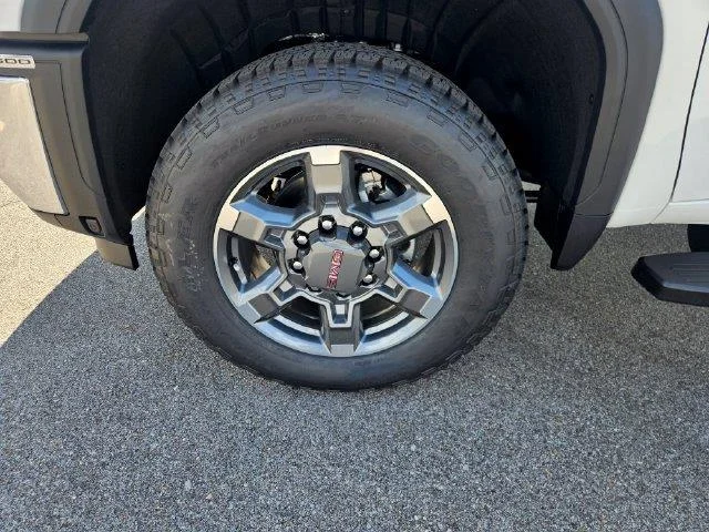 New 2026 Summit White GMC SLT image 27