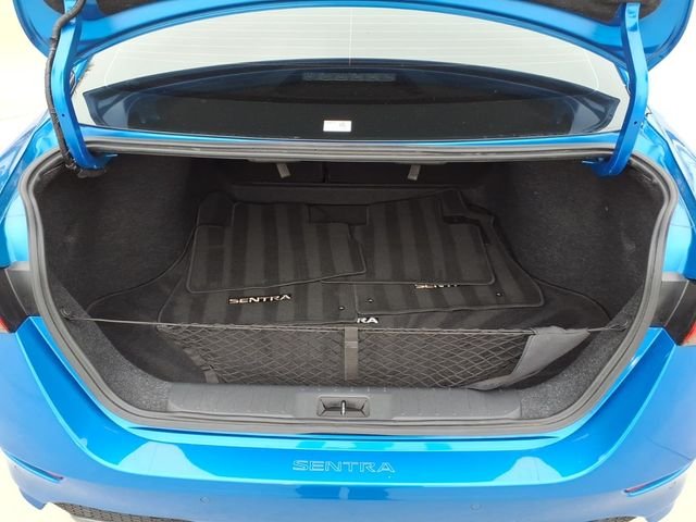 Used 2022 Blue Nissan SR image 23