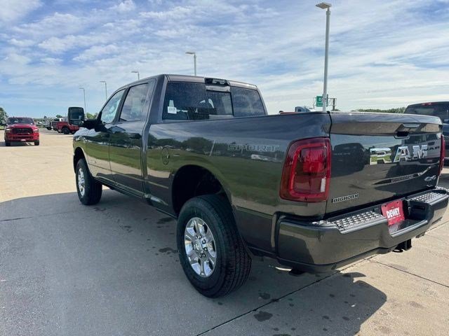 New 2026 Granite Crystal Metallic Clearcoat RAM Big Horn image 4