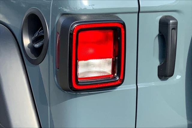 New 2026 Anvil Clear-Coat Exterior Paint Jeep Sport image 11