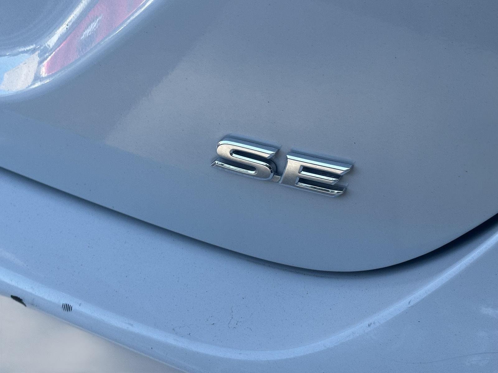 Used 2023 Ice Edge Toyota SE image 10