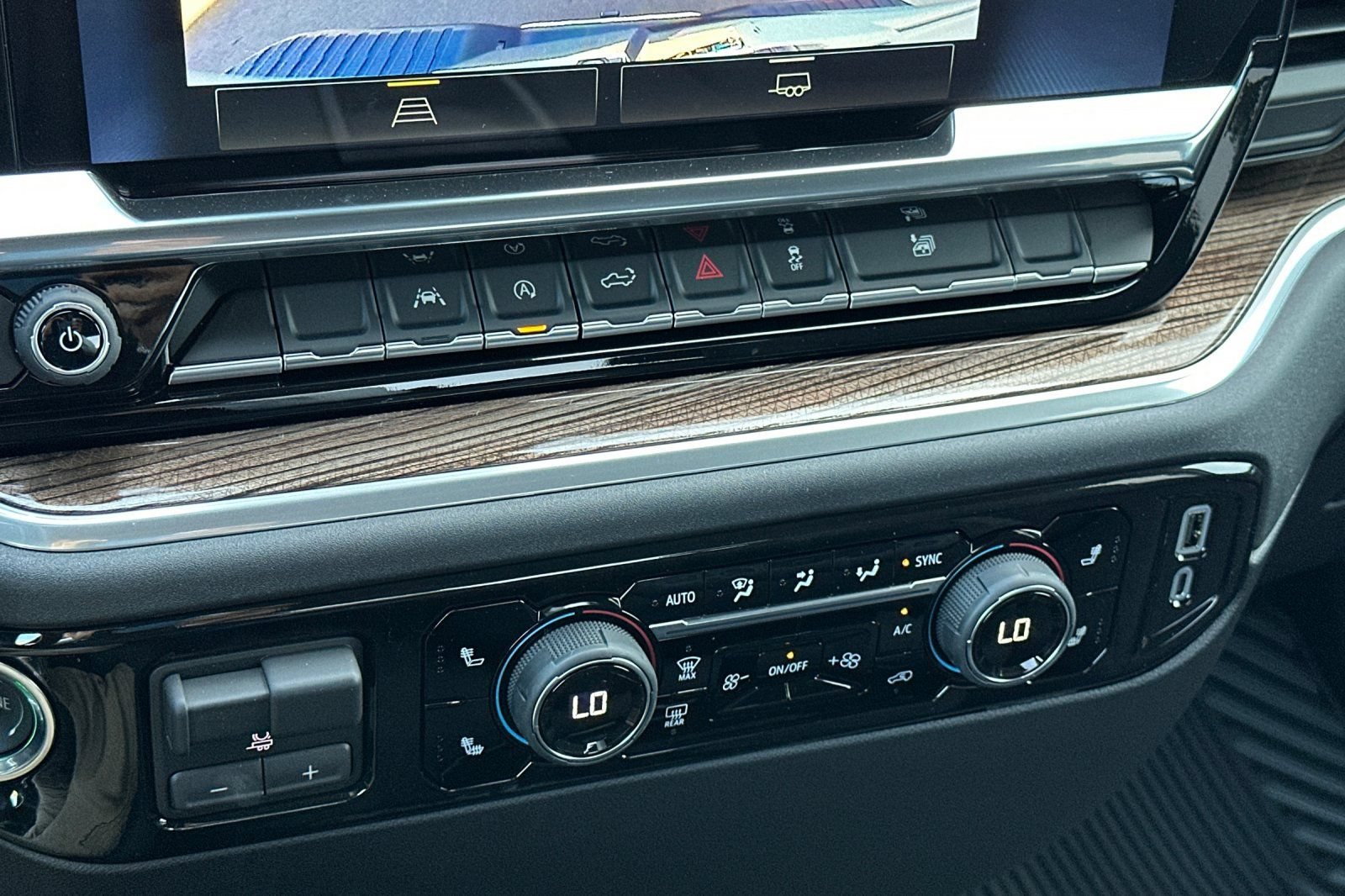 2026 Chevrolet Silverado 1500 LT - Photo 19