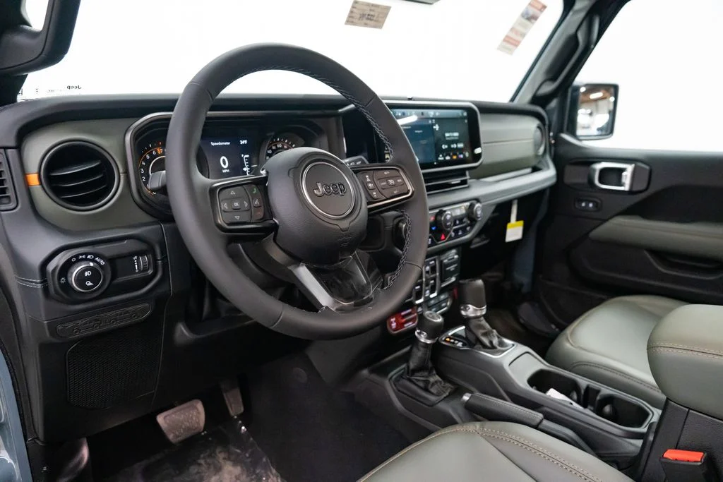 New 2026 Anvil Clear-Coat Exterior Paint Jeep Mojave X image 23