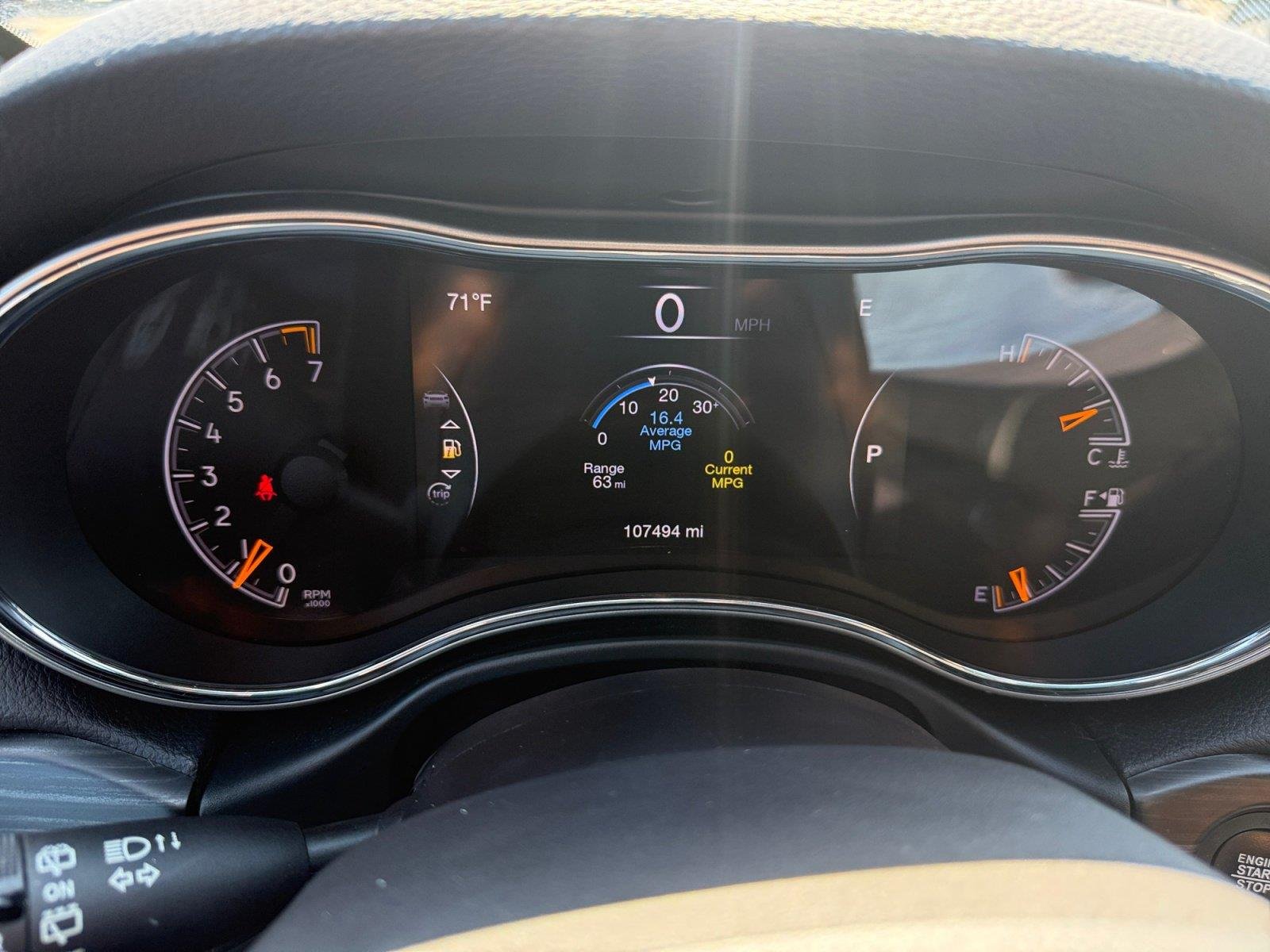 Used 2020 Diamond Black Crystal Pearlcoat Jeep Limited image 17
