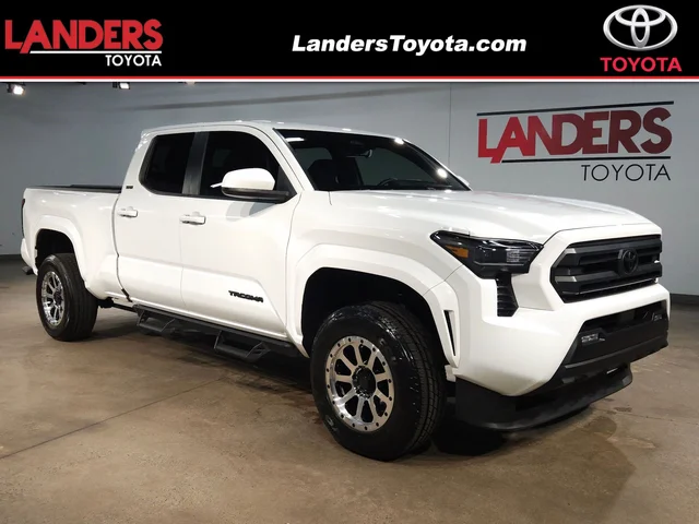 2025 Toyota Tacoma 4WD SR5