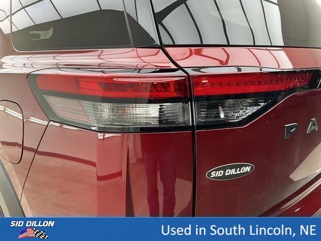 Used 2024 Scarlet Ember Nissan Platinum image 22