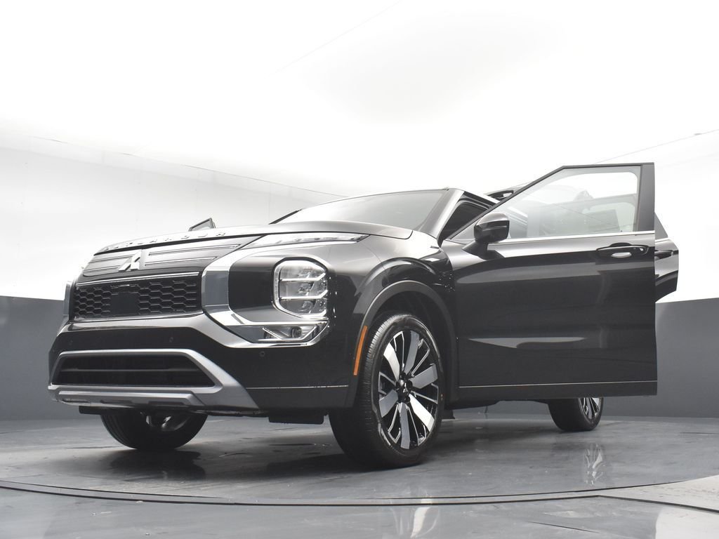 New 2026 Black Mitsubishi SE image 33