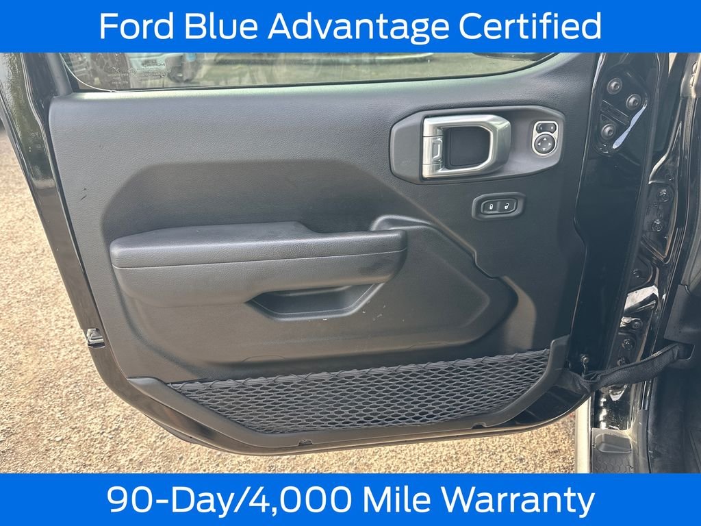 Used 2023 Black Jeep Rubicon image 14