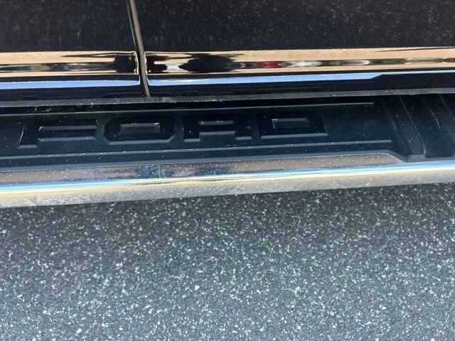 Used 2025 Black Ford XLT image 11