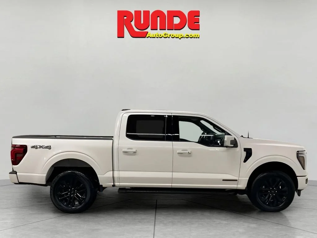 New 2025 Star White Metallic Tri-Coat Ford Lariat® image 6
