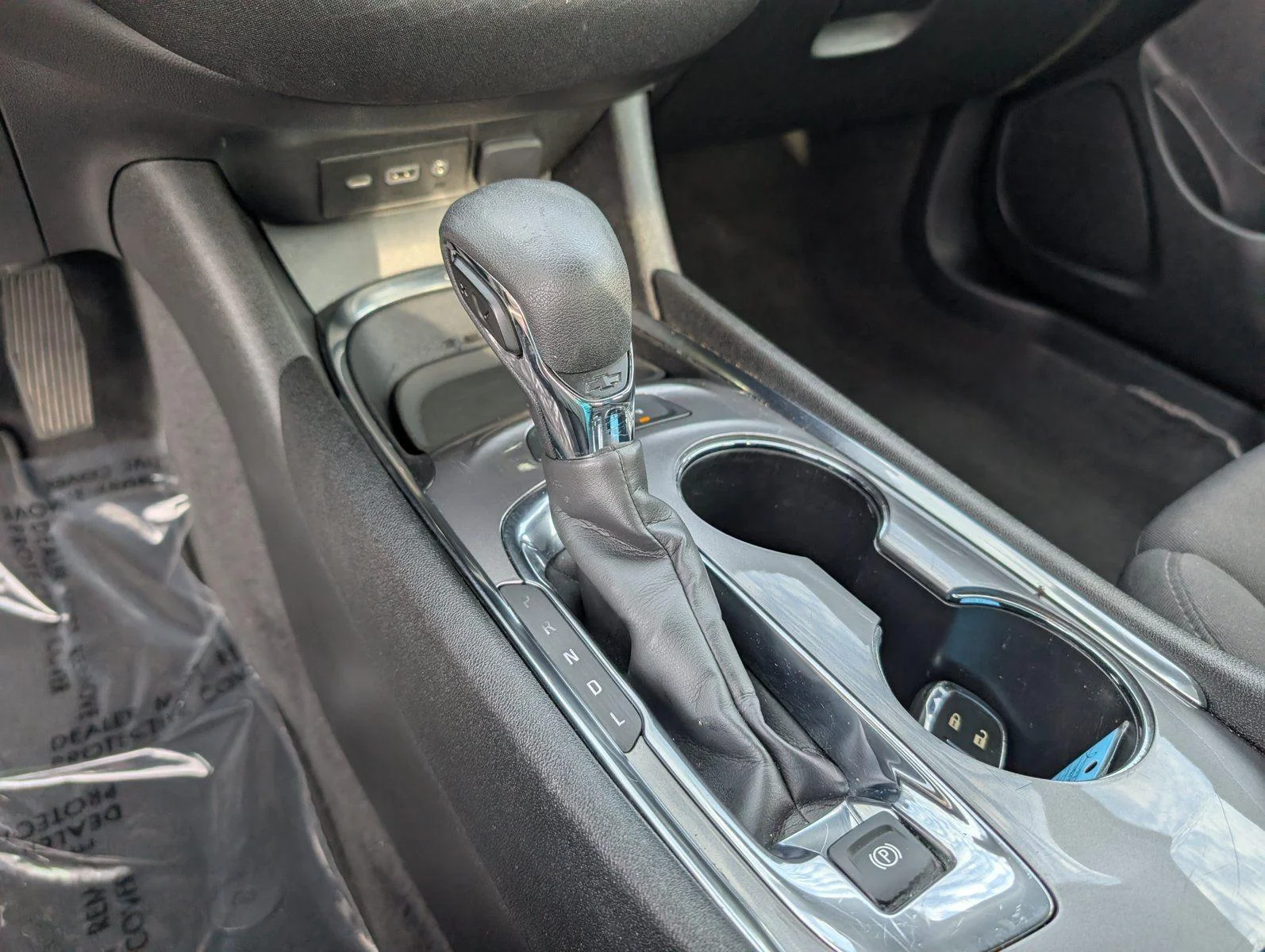 Used 2024 Sterling Gray Metallic Chevrolet 1LT image 19