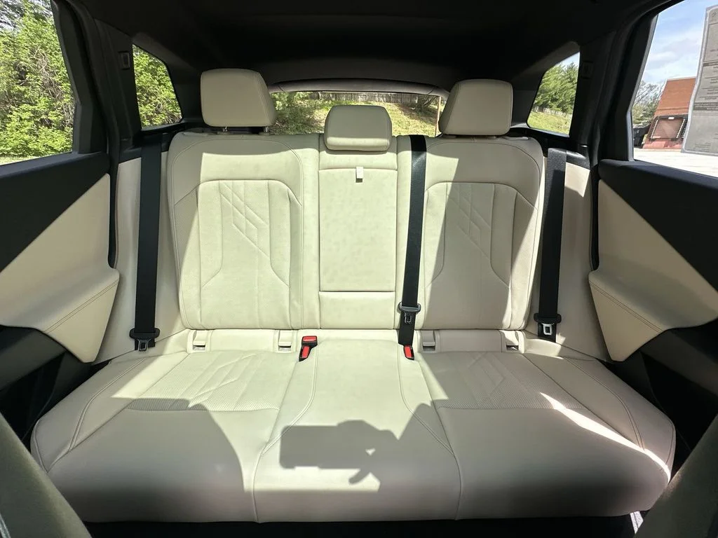 Used 2025 White BMW 30 xDrive image 29