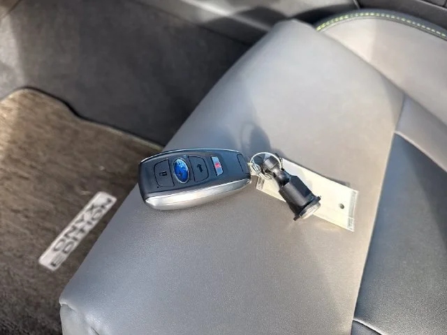 Used 2025 Crystal White Pearl Subaru Onyx Edition image 29