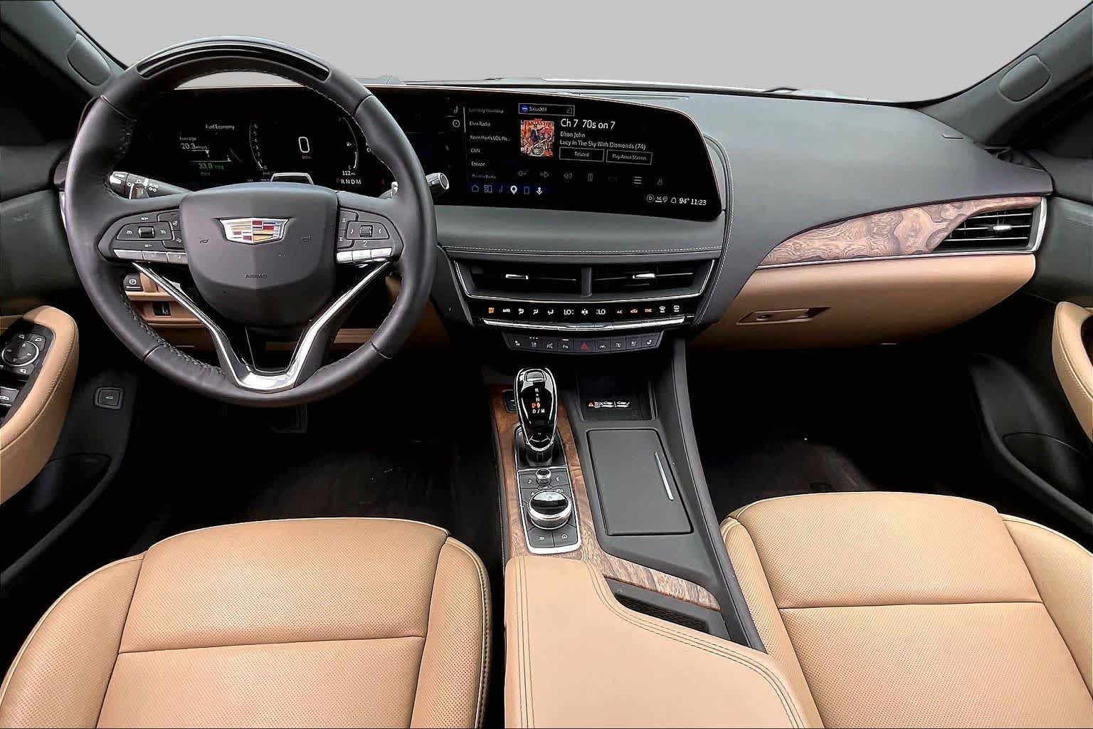 Used 2026 Vibrant White Tricoat Cadillac Premium Luxury image 14
