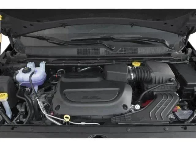 Used 2025 Black Chrysler Select image 11
