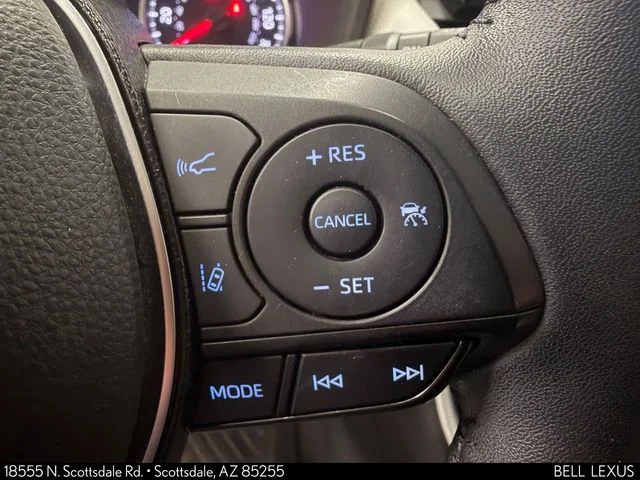 Used 2021 Blue Toyota XLE Premium image 27