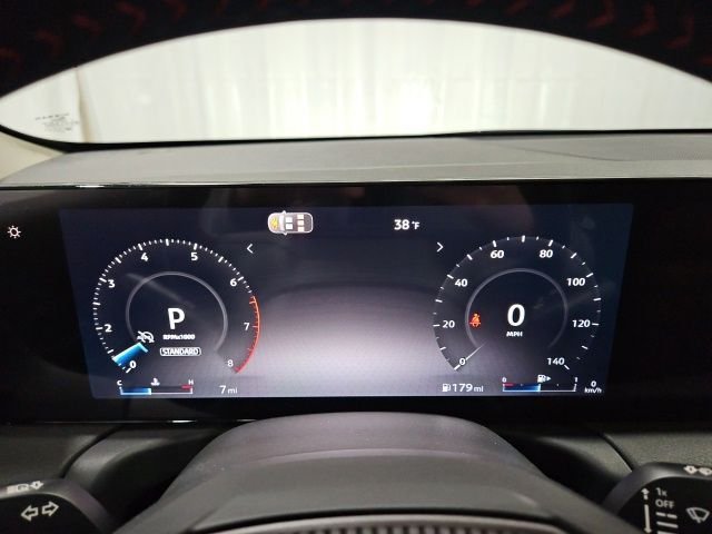 2026 Nissan Sentra SR - Photo 18
