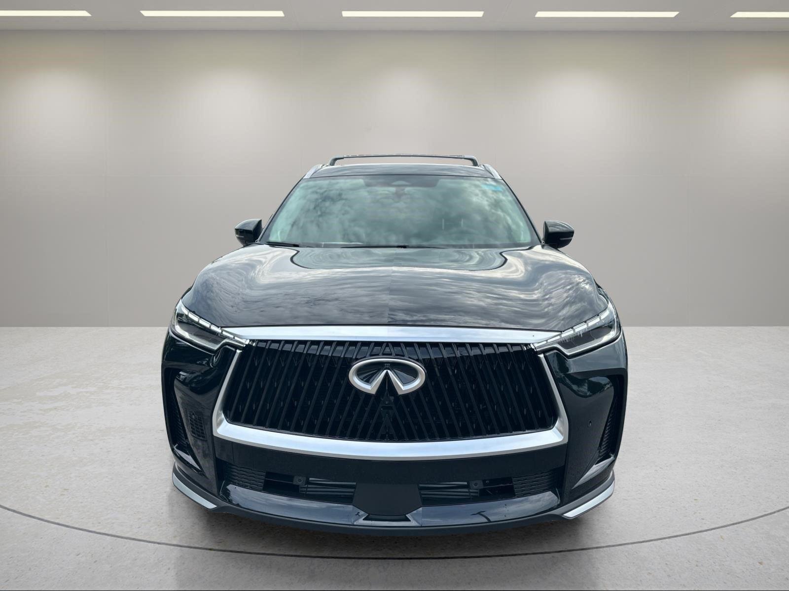 New 2027 MINERAL BLACK INFINITI Luxe FWD image 10
