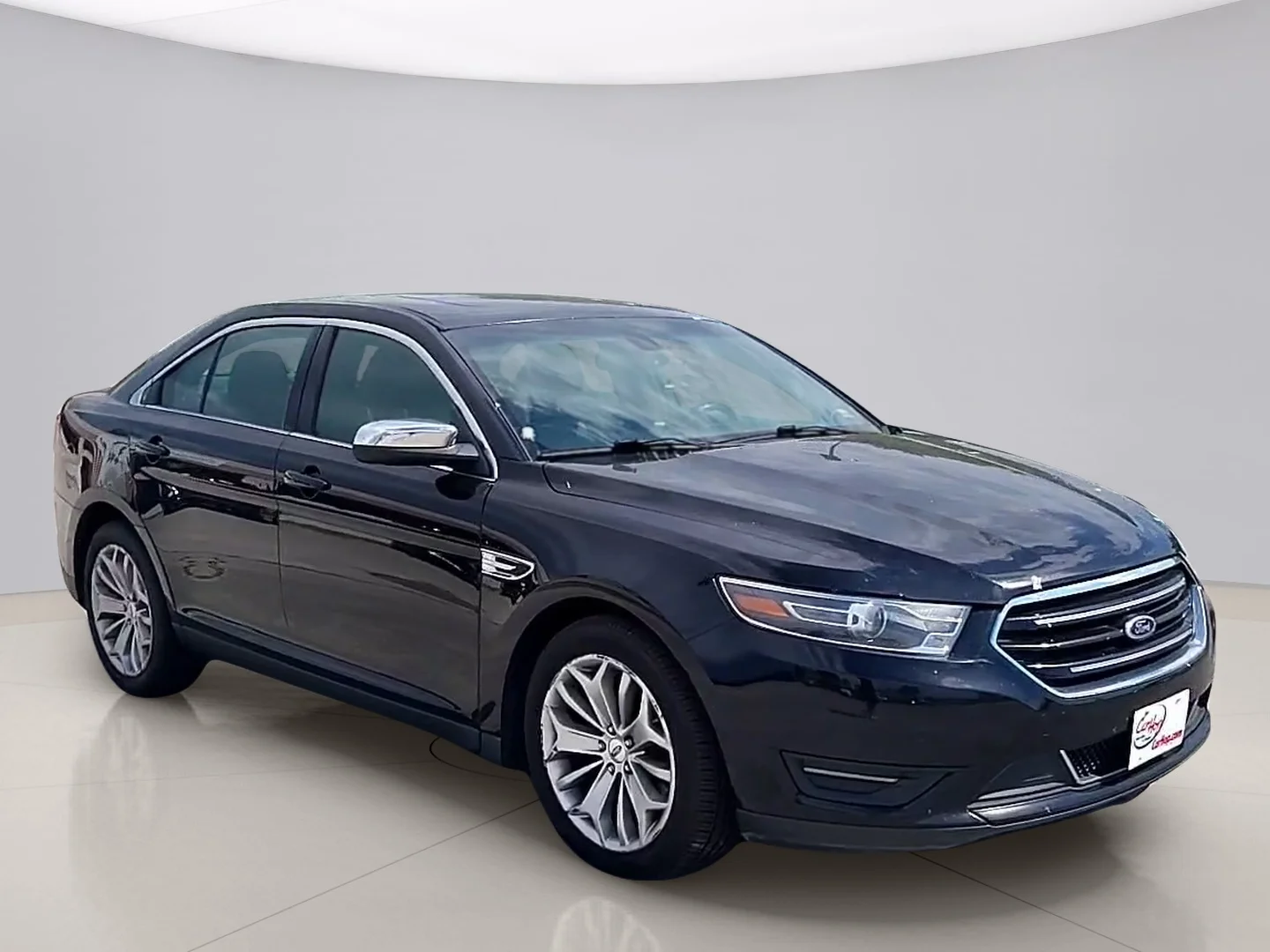 Used 2016 Black Ford LIMITED image 7