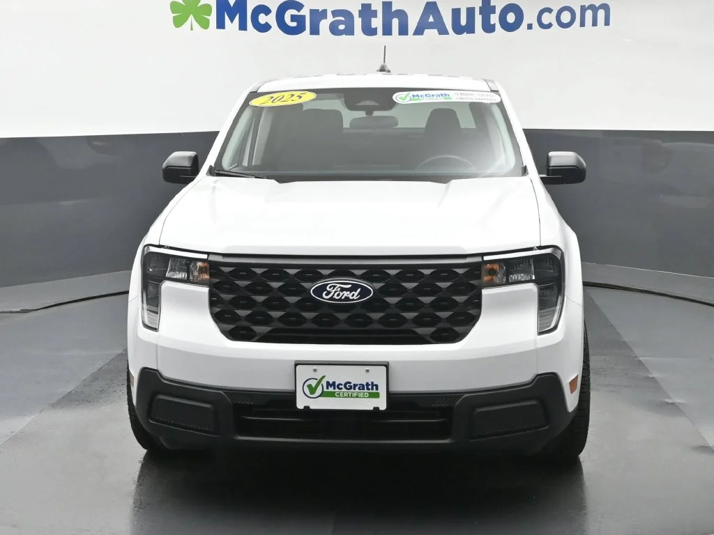 Used 2025 White Ford XL image 6