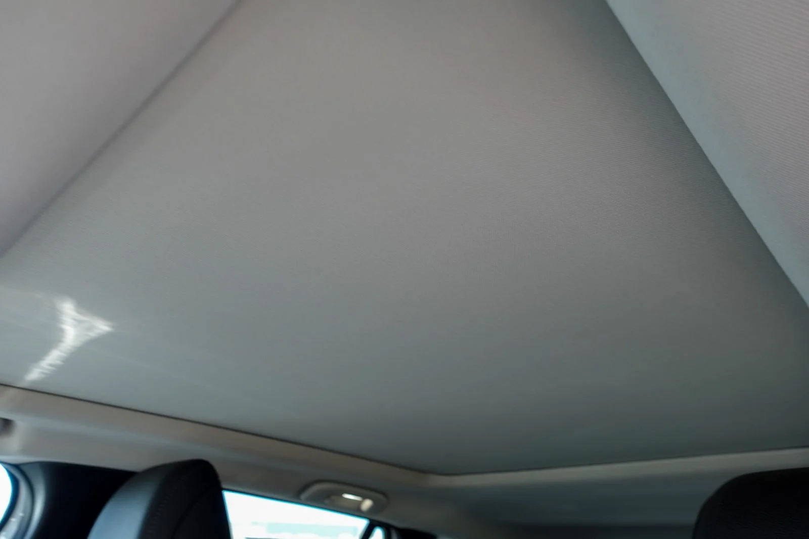Certified Used 2025 Wind Chill Pearl Mazda Premium image 25