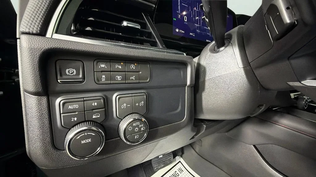 Used 2026 Cypress Gray Chevrolet RST image 19