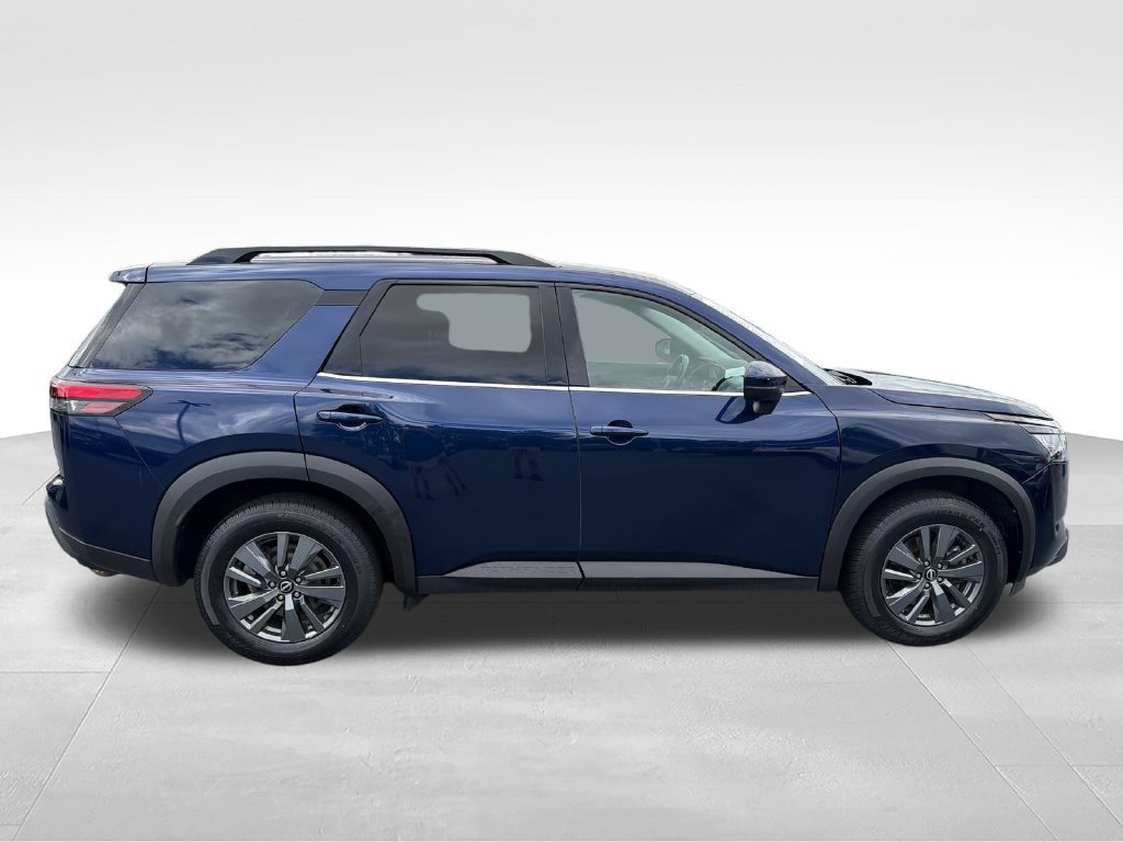 Used 2024 Blue Nissan SV image 6