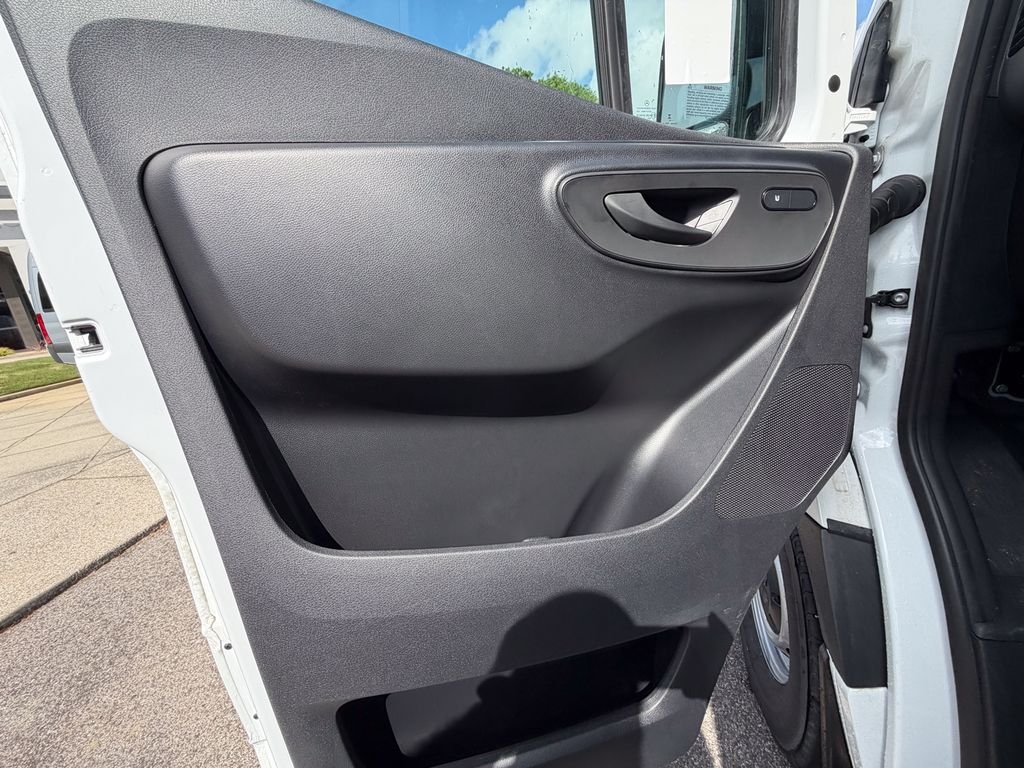 New 2025 Arctic White Mercedes-Benz Cargo 144 WB image 19