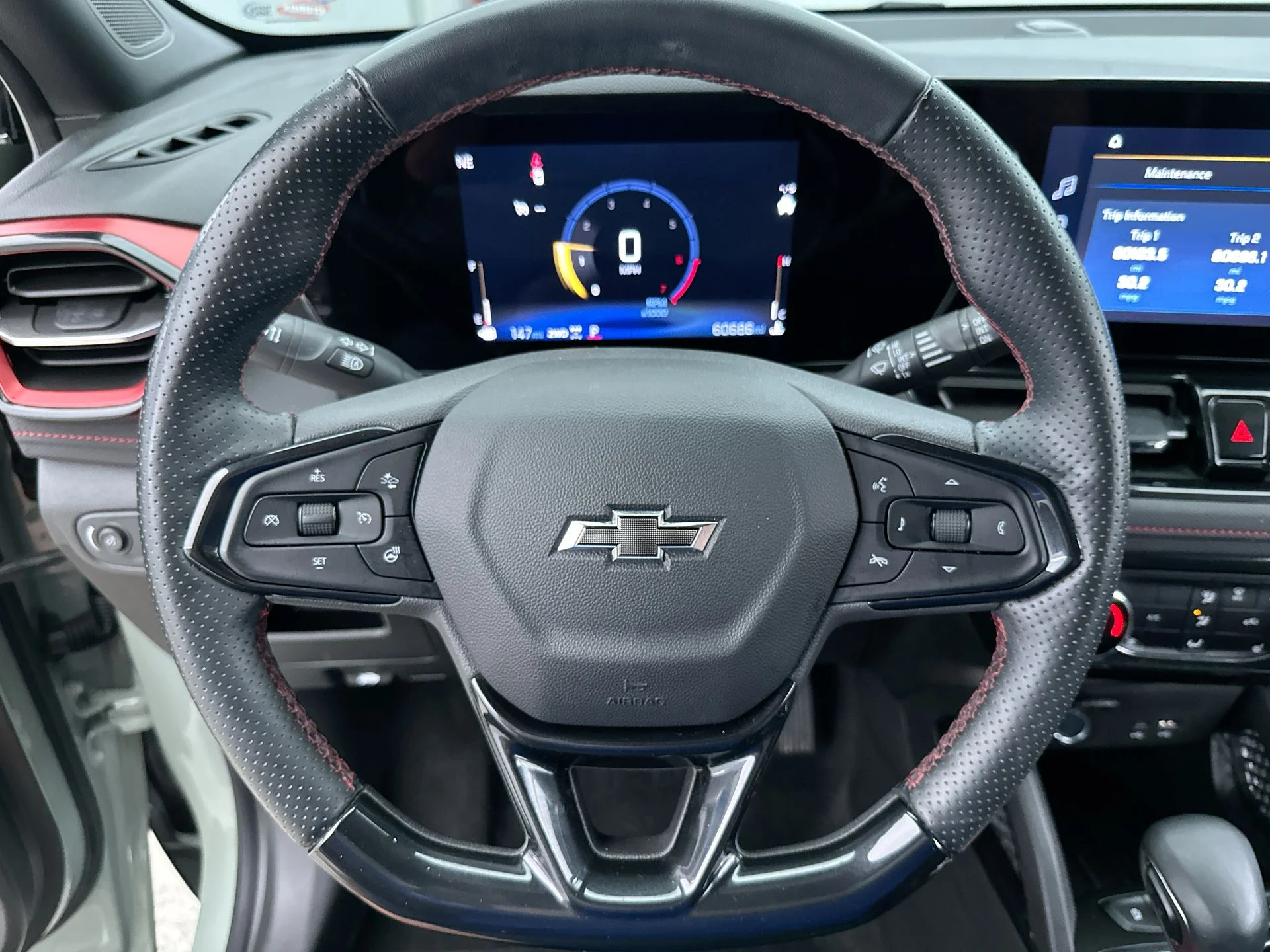 Used 2024 Green Chevrolet RS image 28