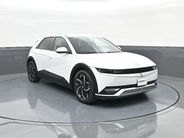 Used 2023 White Hyundai SEL image 21