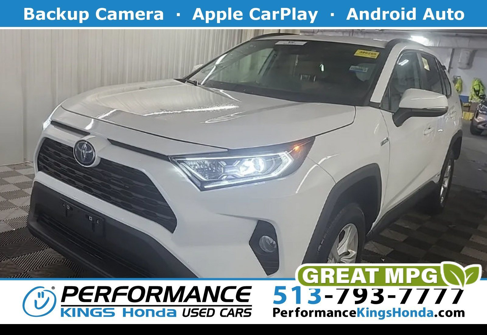 Used 2021 Super White Toyota Hybrid XLE image 1