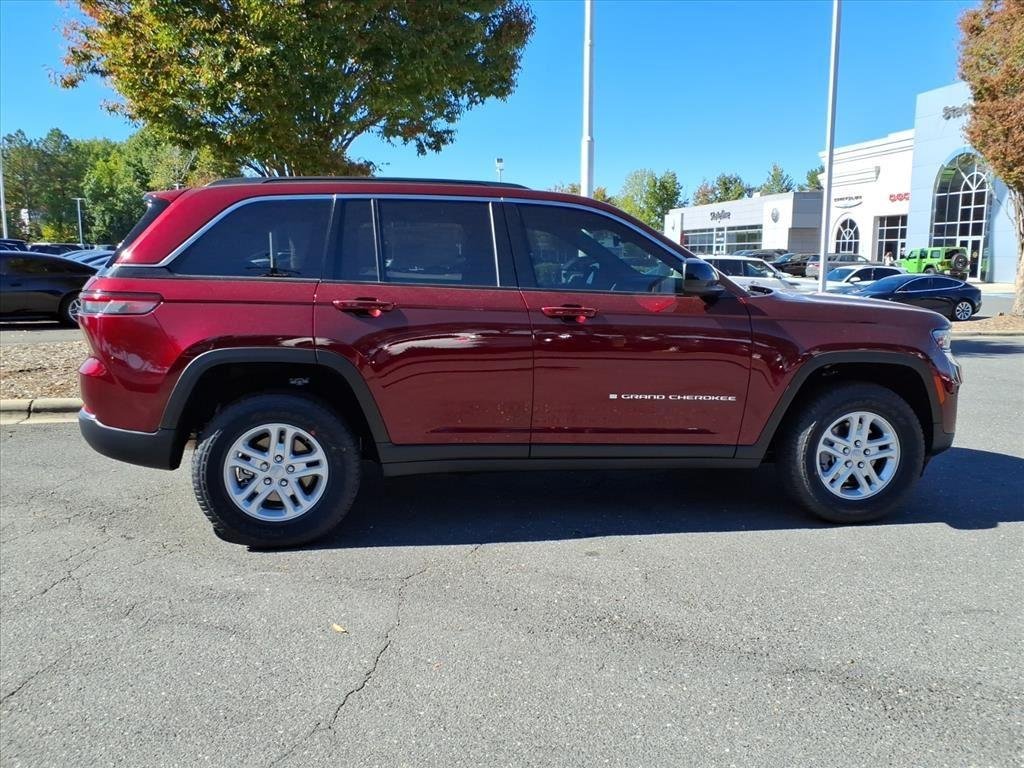 2025 Jeep Grand Cherokee Laredo - Photo 20