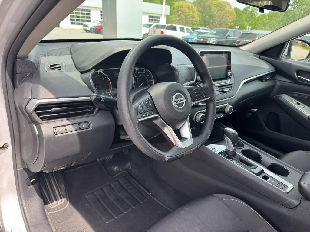 2020 Nissan Altima S - Photo 7