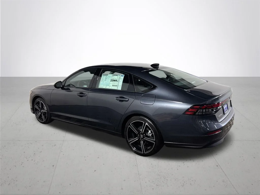 New 2026 Meteorite Gray Metallic Honda SE image 8