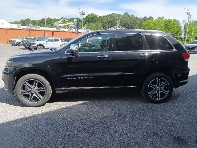 Used 2020 Black Jeep Summit image 6