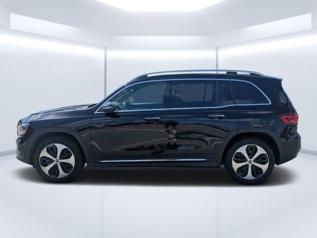 Used 2025 Black Mercedes-Benz GLB 250 image 6