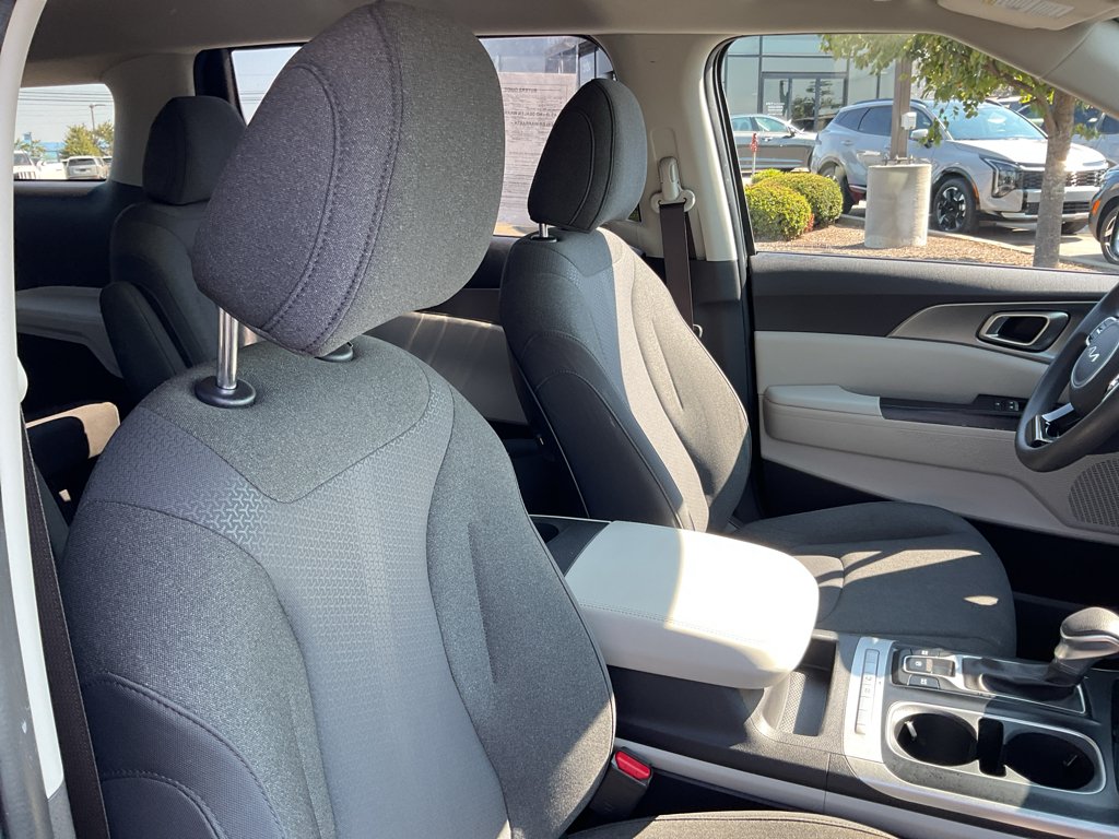 Certified Used 2024 Panthera Metal Kia LX image 11
