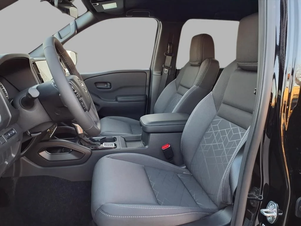 2026 Nissan Frontier SV - Photo 18