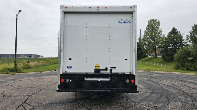 New 2027 Oxford White Ford Base image 4