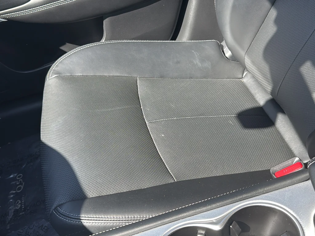 Used 2023 Gray INFINITI LUXE image 28