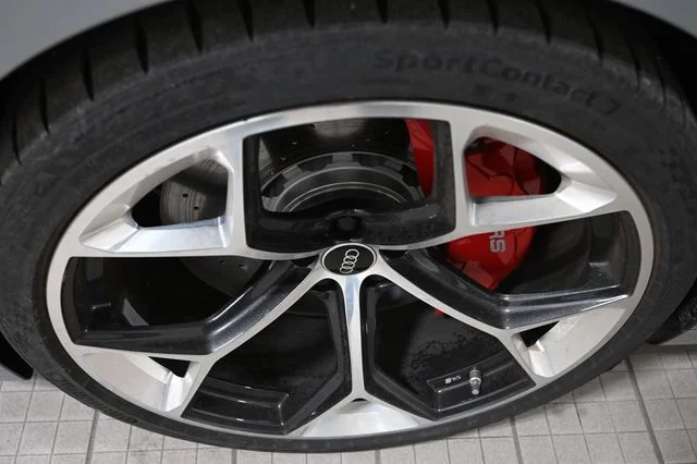 New 2026 Gray Audi 4.0T image 18