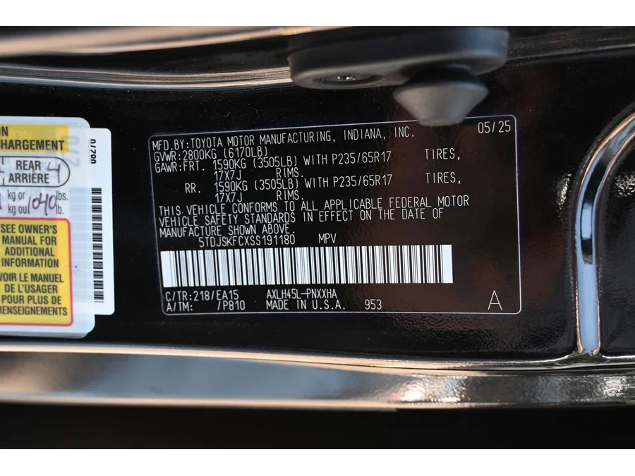 2025 Toyota Sienna XLE - Photo 33