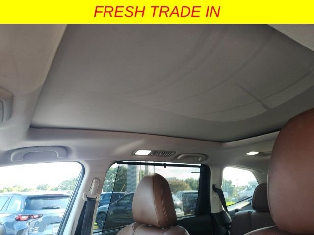 Used 2019 White Subaru Touring image 12