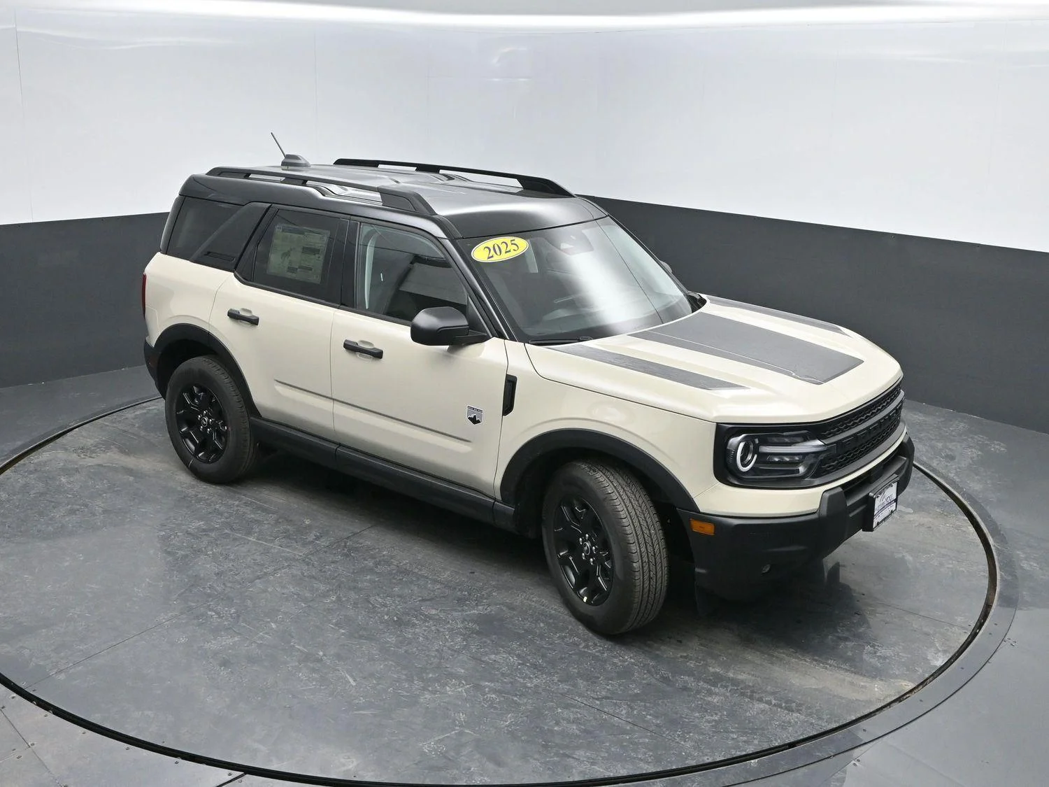 New 2025 Desert Sand Ford Big Bend® image 37