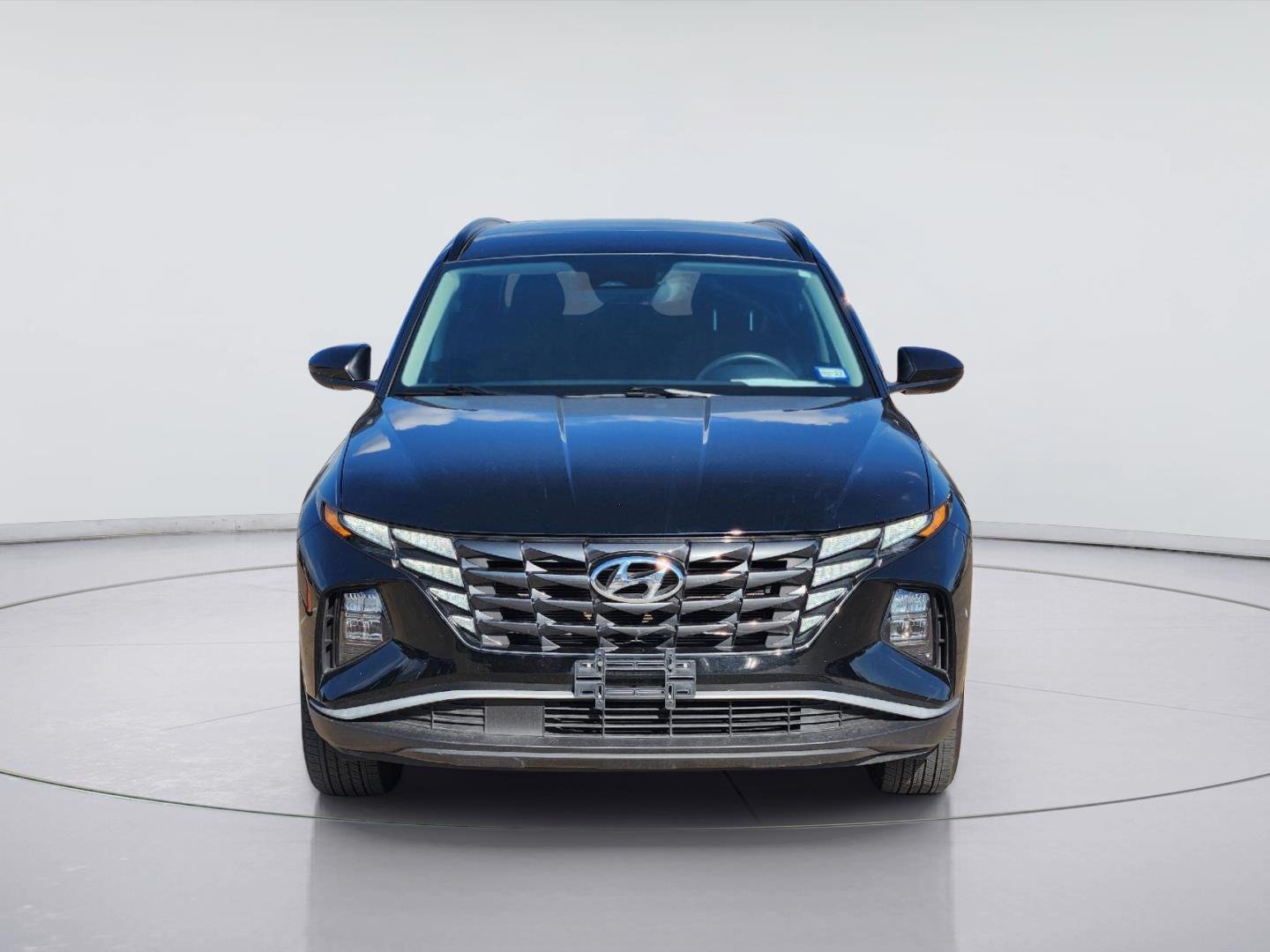 Used 2024 Black Pearl Hyundai SEL image 2