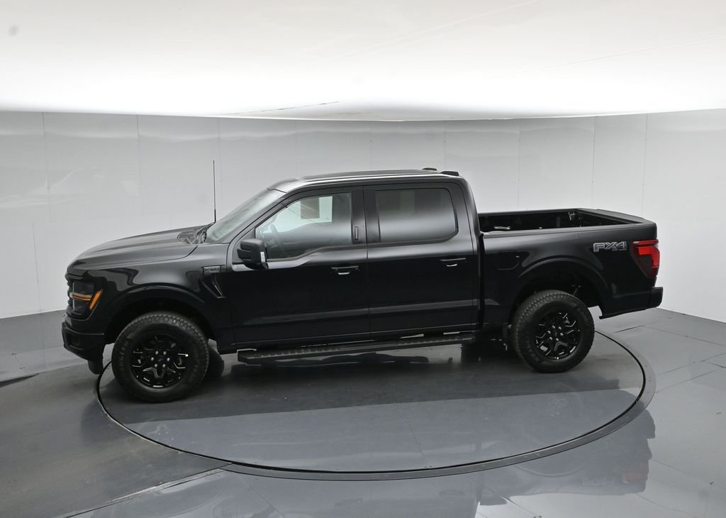New 2026 Agate Black Metallic Ford XLT image 44