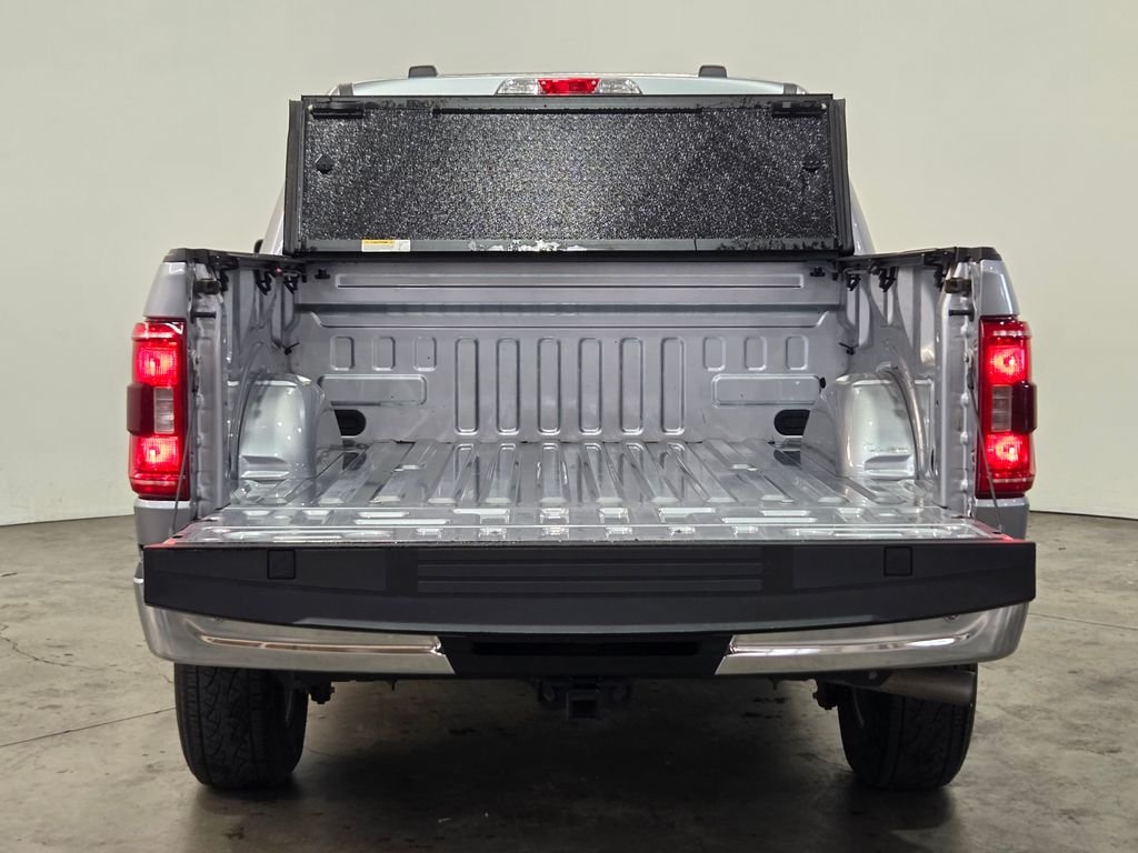 Used 2022 Silver Metallic Ford XLT image 13