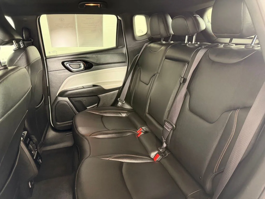 Used 2024 White Jeep Limited image 13